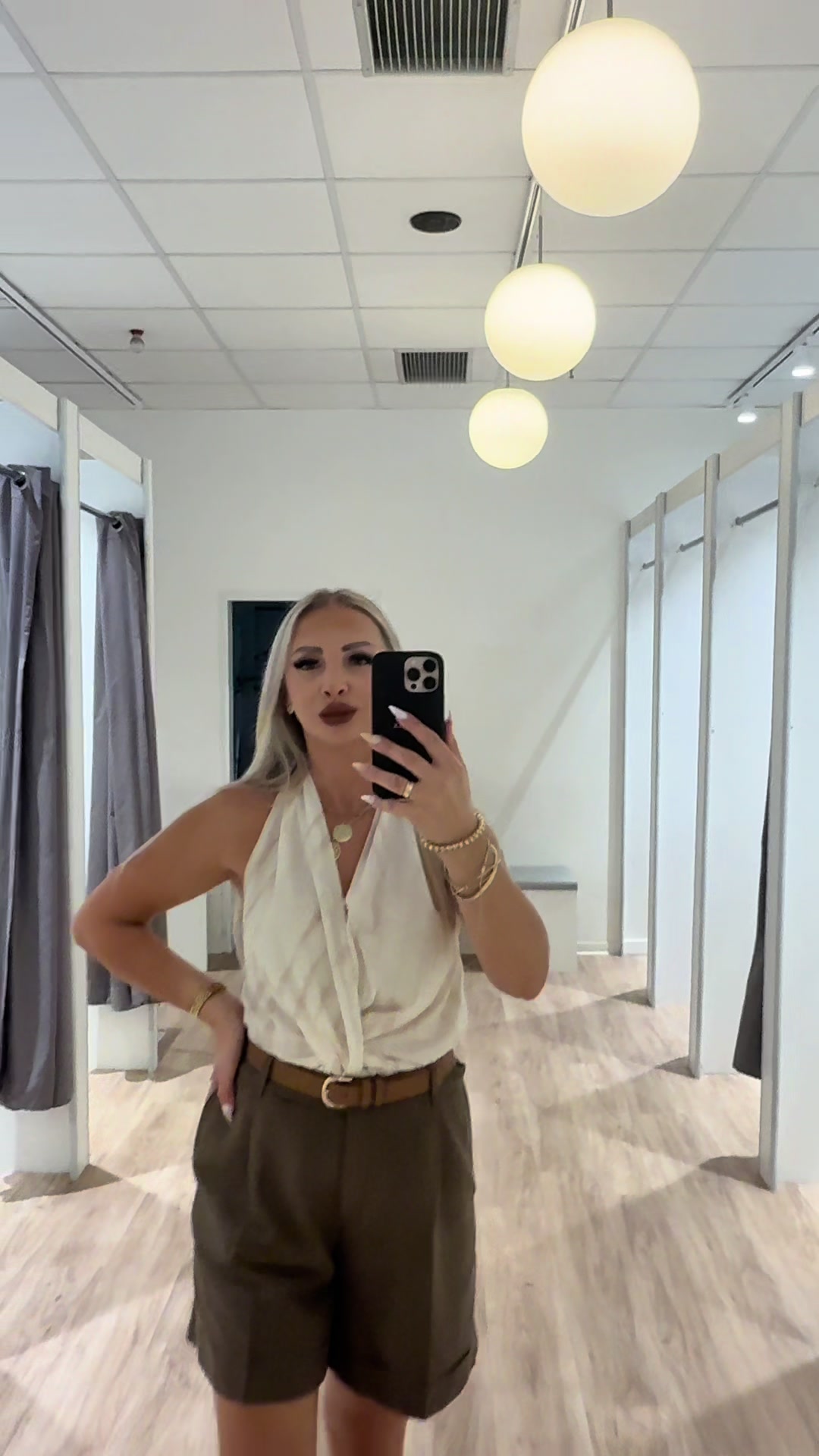 @SimplyChic