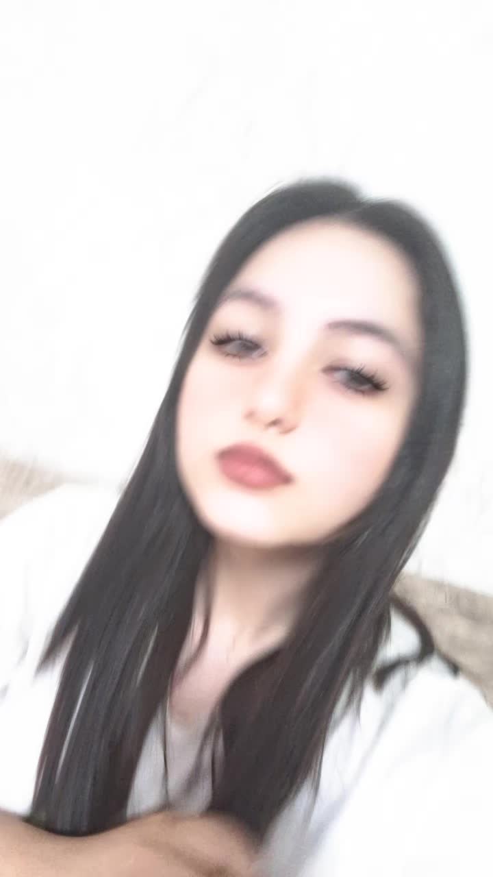 @tabasommalekpoor
