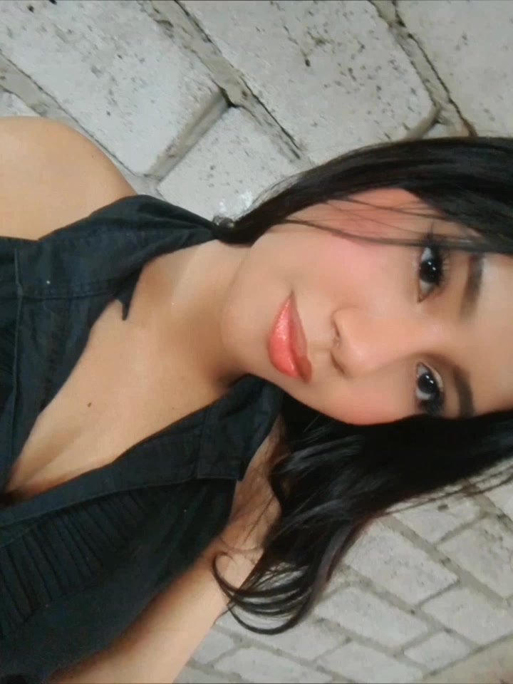 @Nahii🍓!.