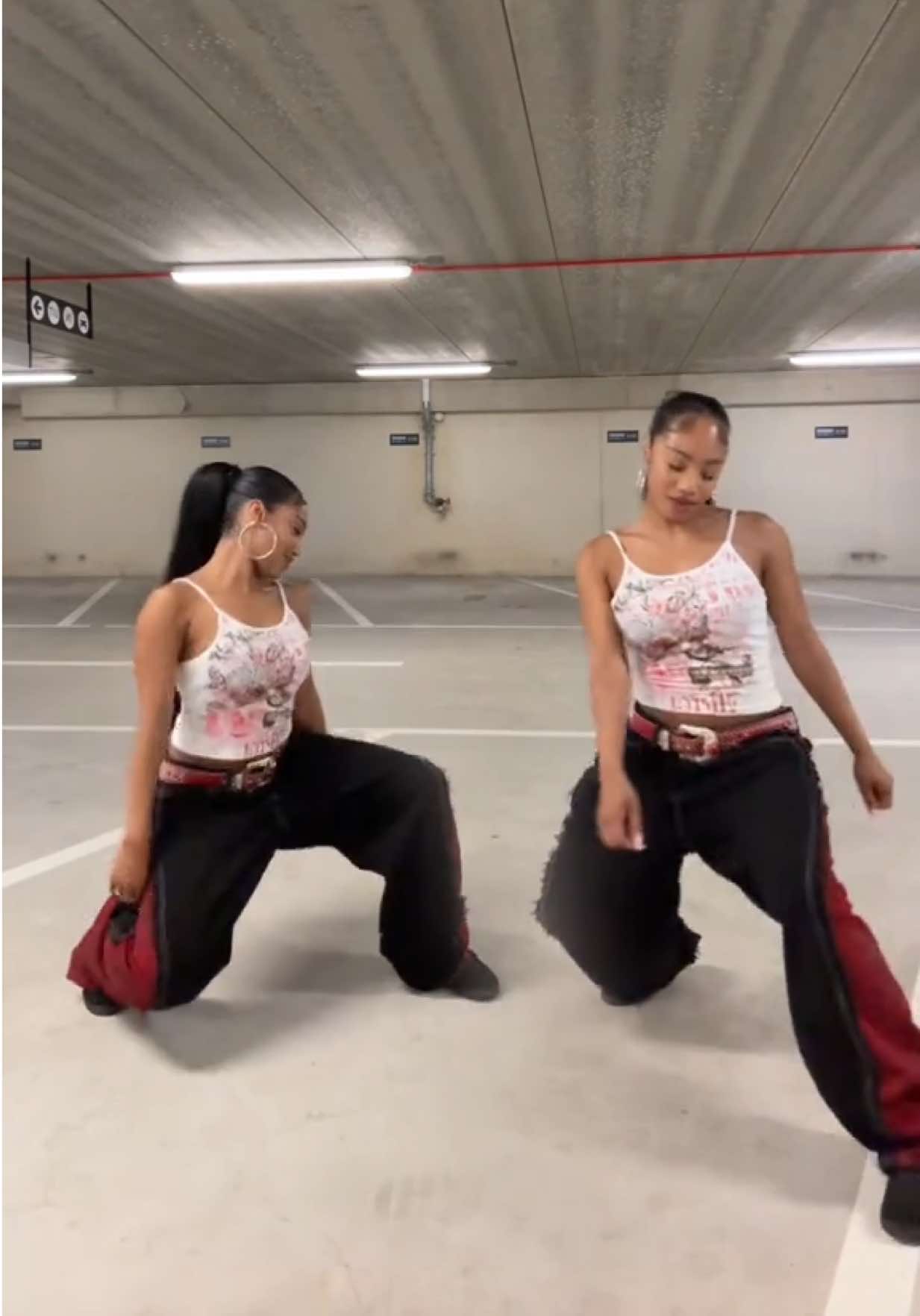 @MJENAYLA