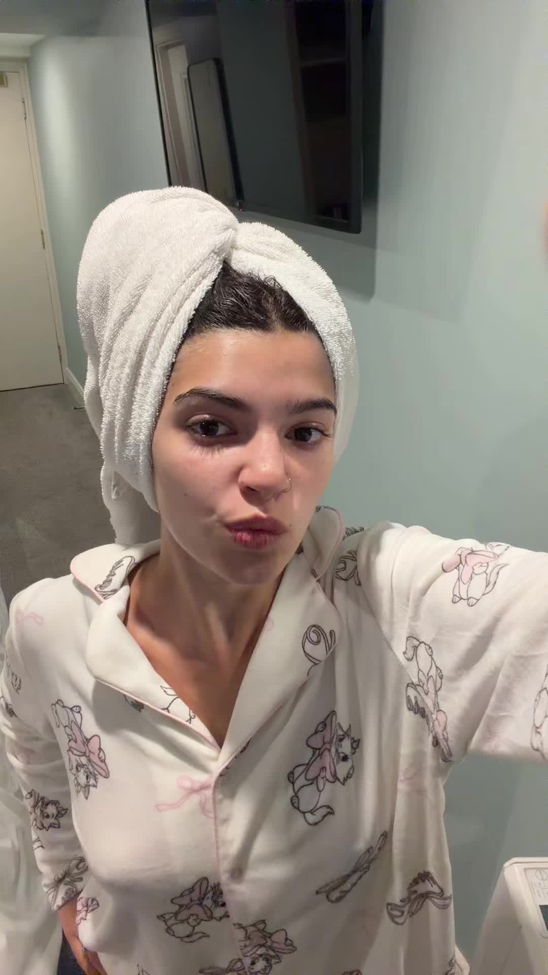 @Karina Refacho