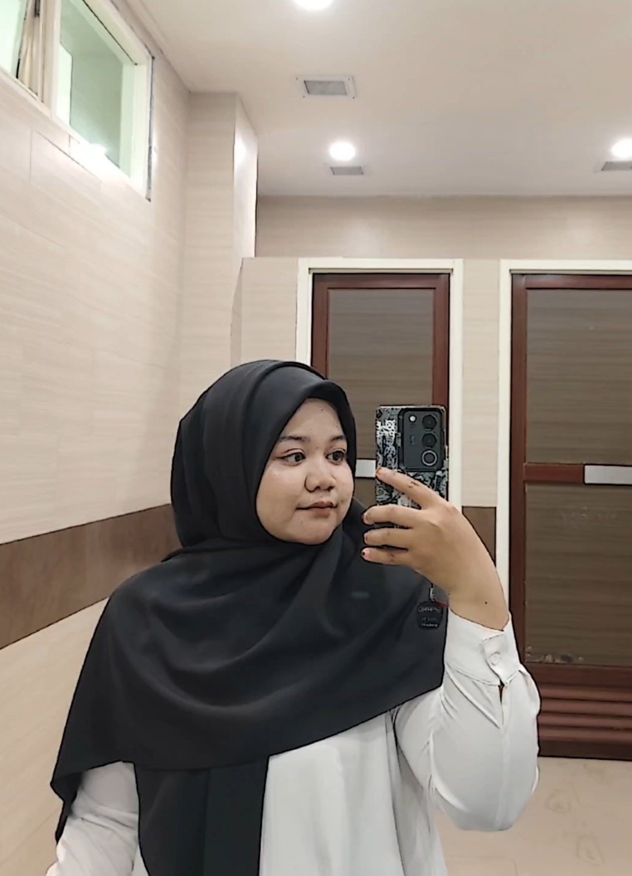 @ubur-ubur🪼