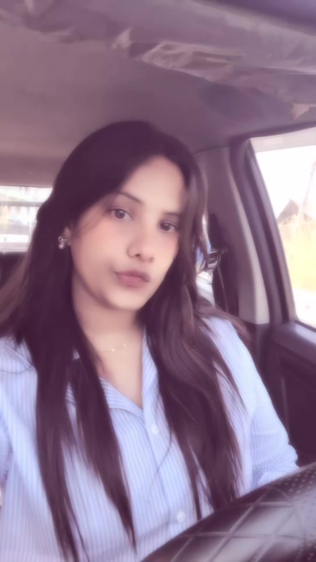 @TANNU 👩💻🌸