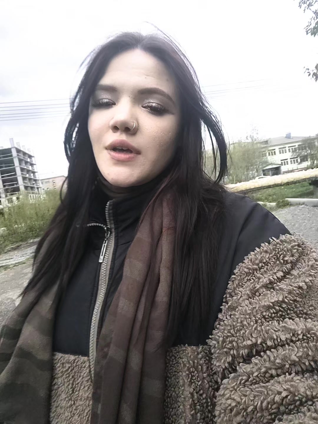 @лолька🎀