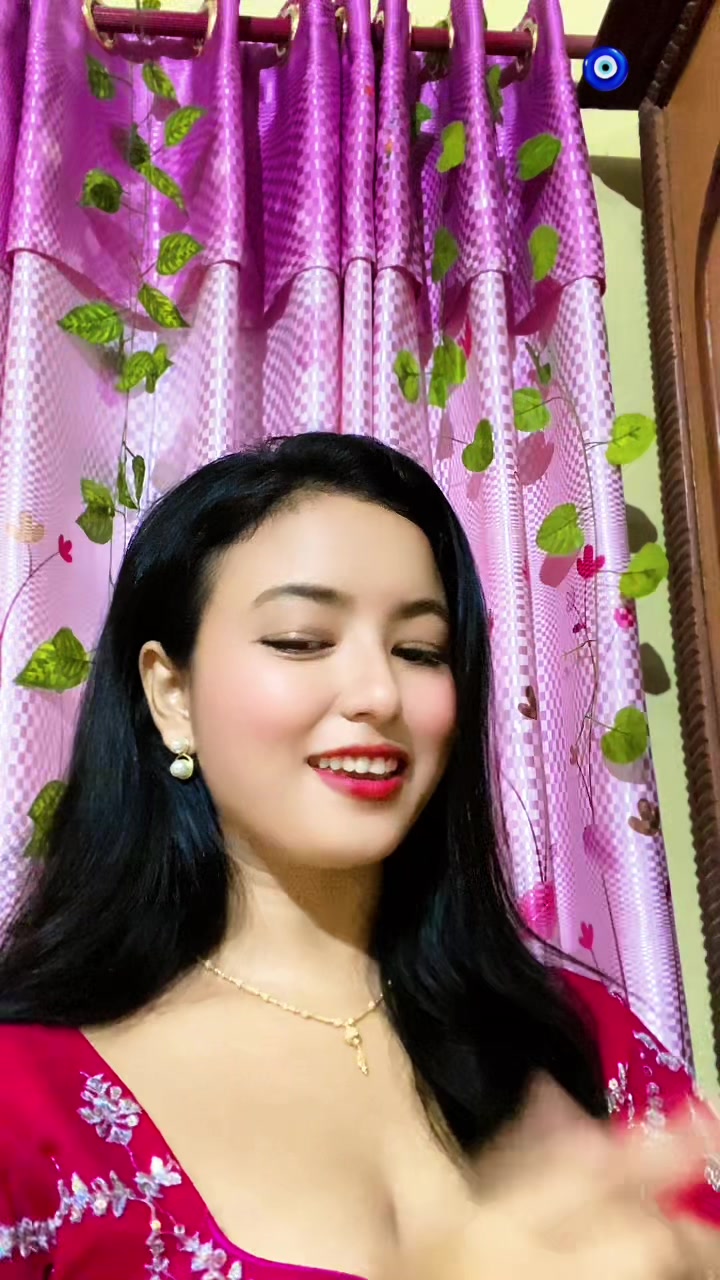 @ruBi...😘