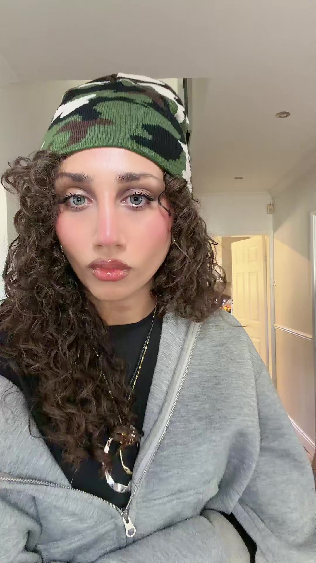 @Maryooma