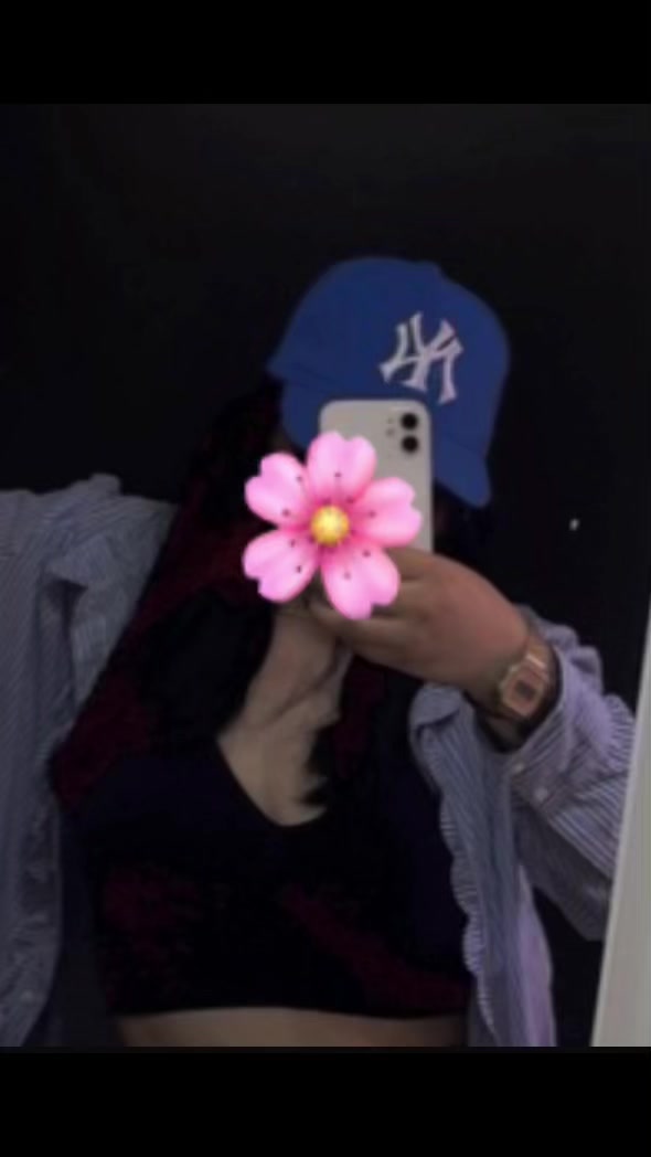 @🍒✨𝕃𝔸 𝔽𝔼ℕ𝕋𝕐✨🍒