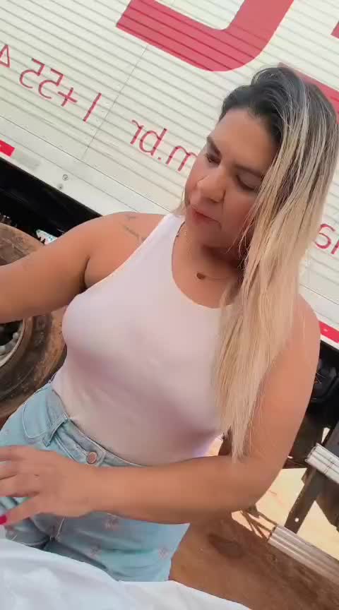 @Kelly Bandeira