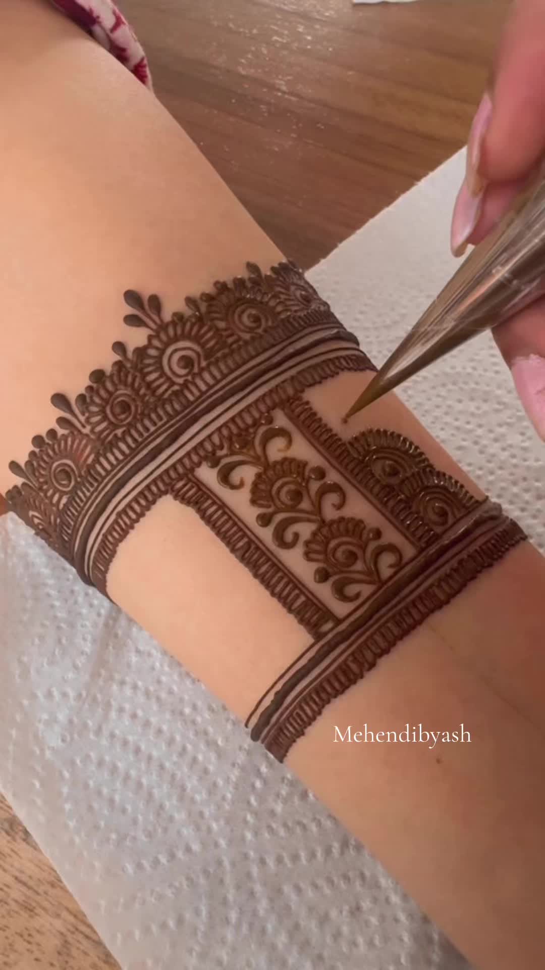 @MehendibyAsh