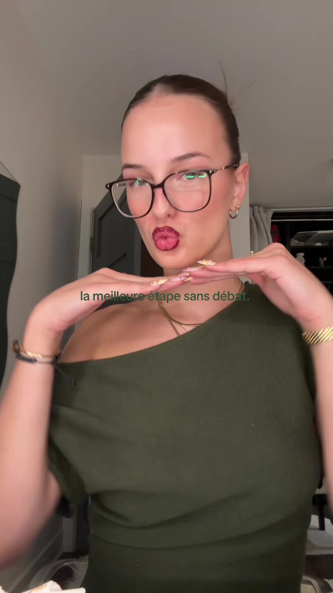 @thaysa