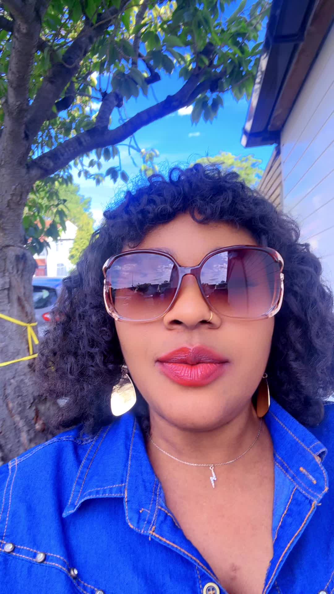 @queenlit06
