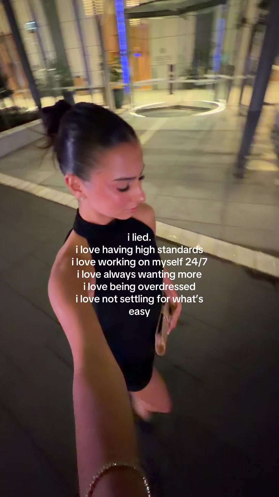 @larissa