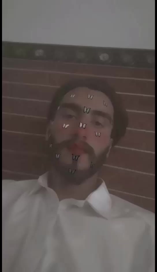 @𝒁𝒐𝒉𝒂𝒊𝒃 𝒌𝒊𝒏𝒈