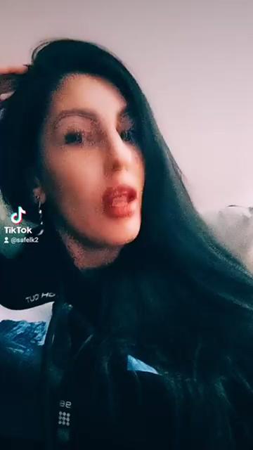@L'ESSENCEDELALOUVE