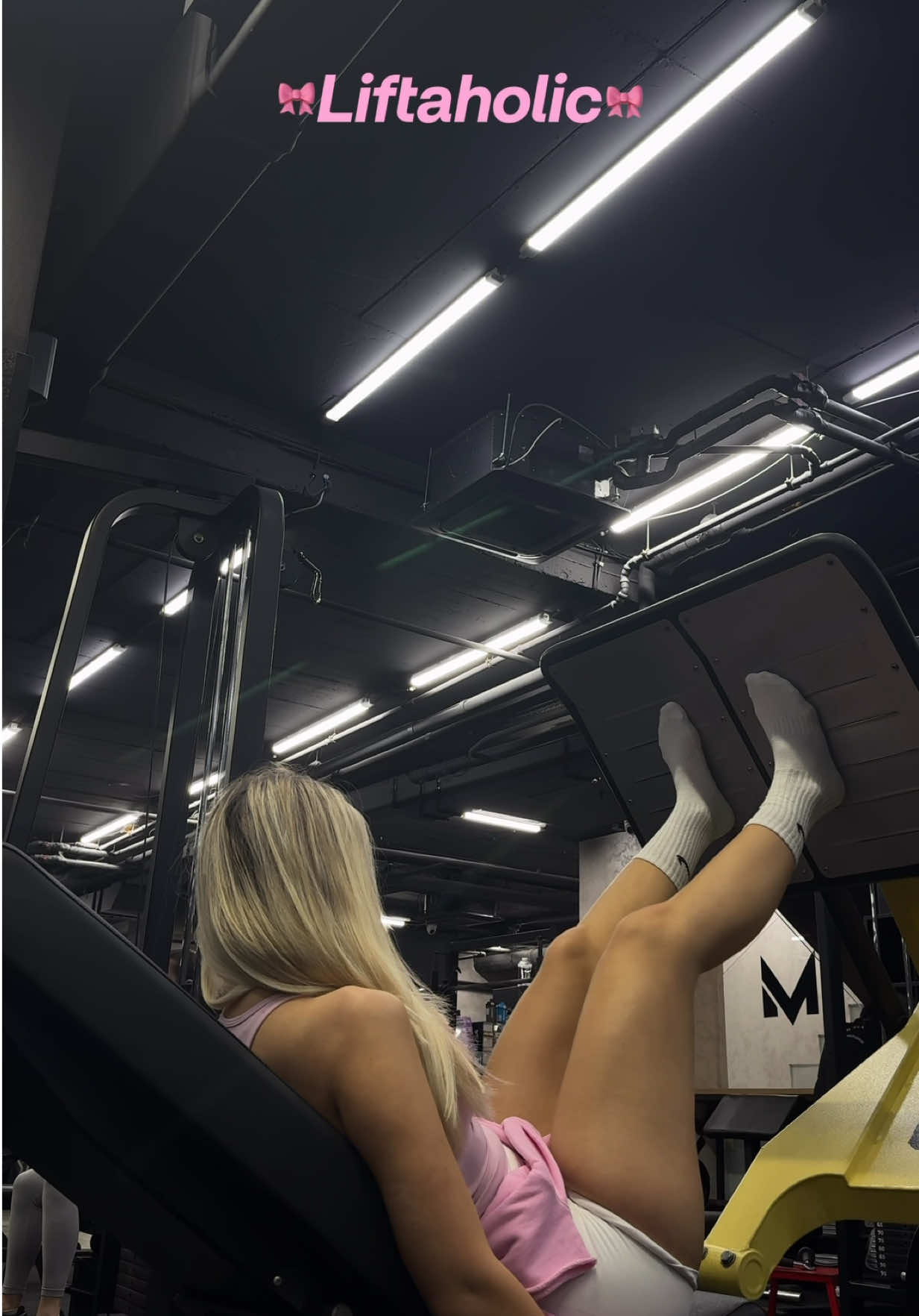 @anjax