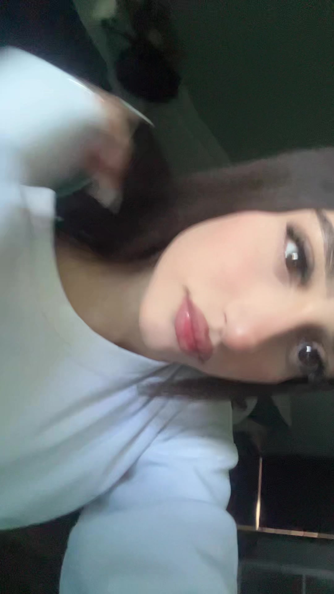 @полякова