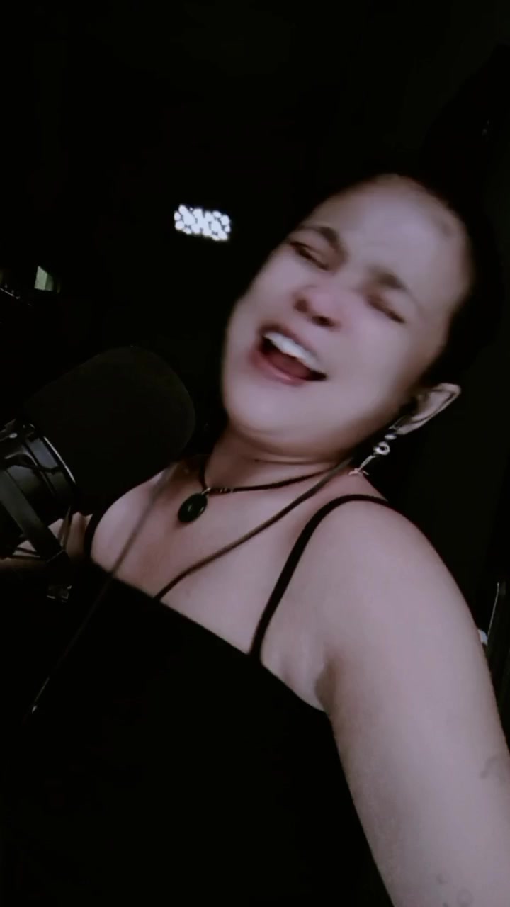 @Chika official