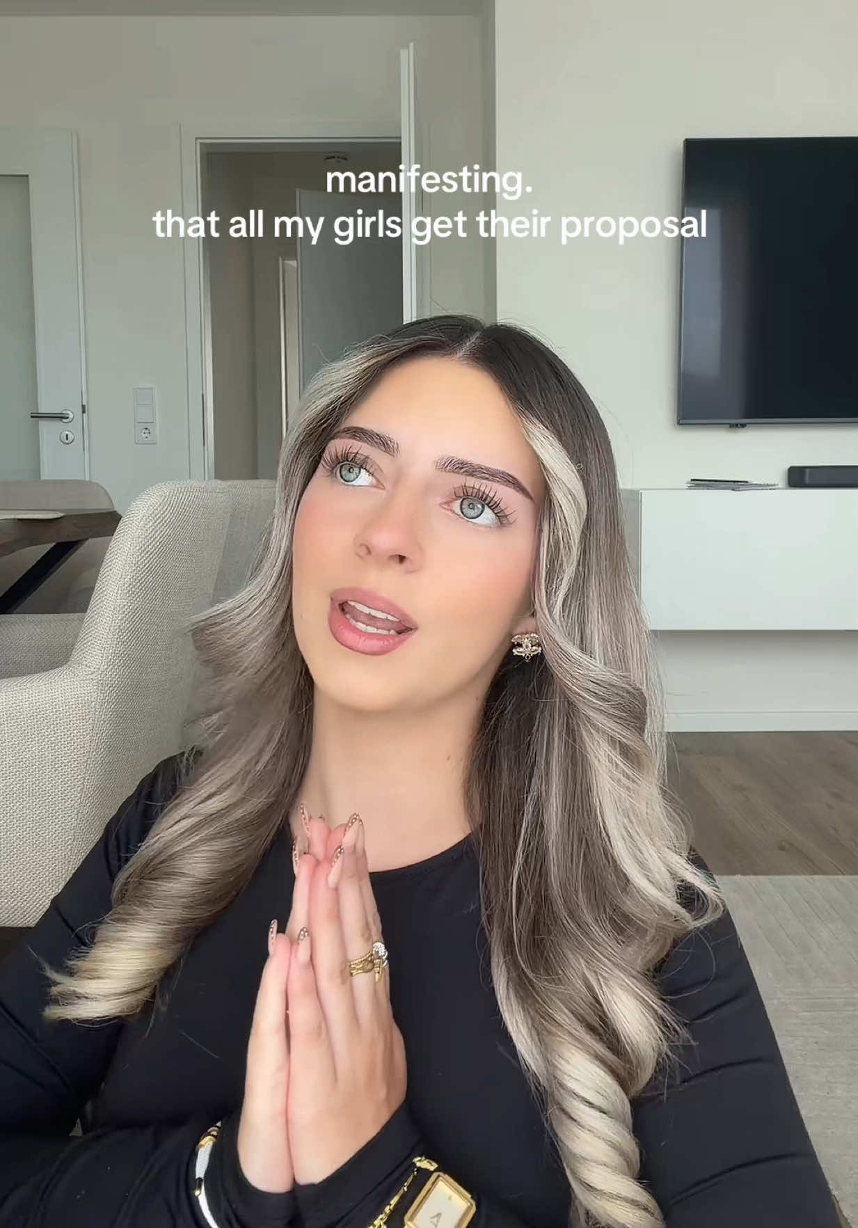 @vika<3