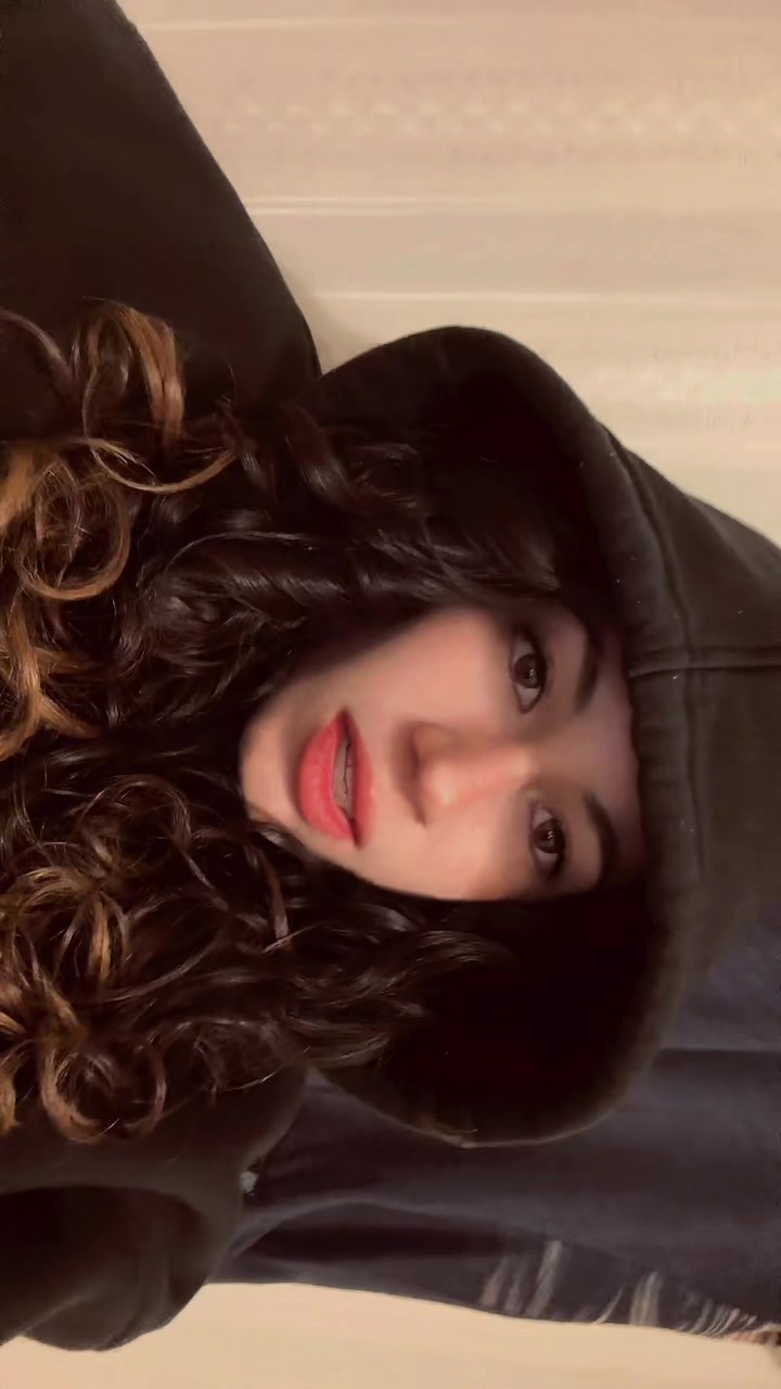 @Emily_Arias7