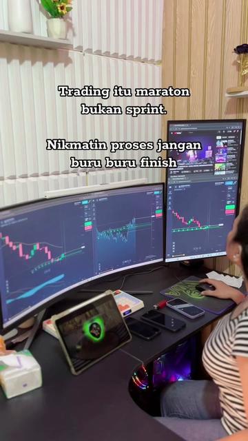 @Clara Trader
