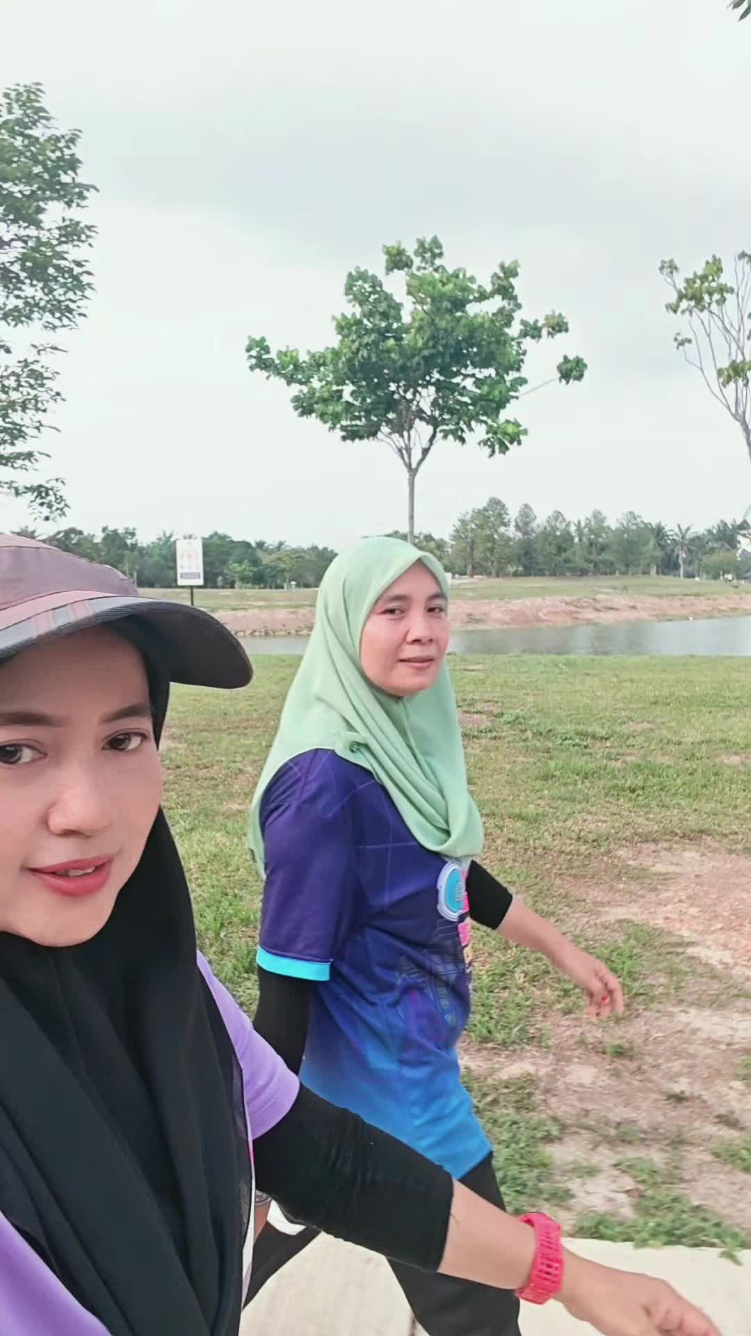 @lizA🌻