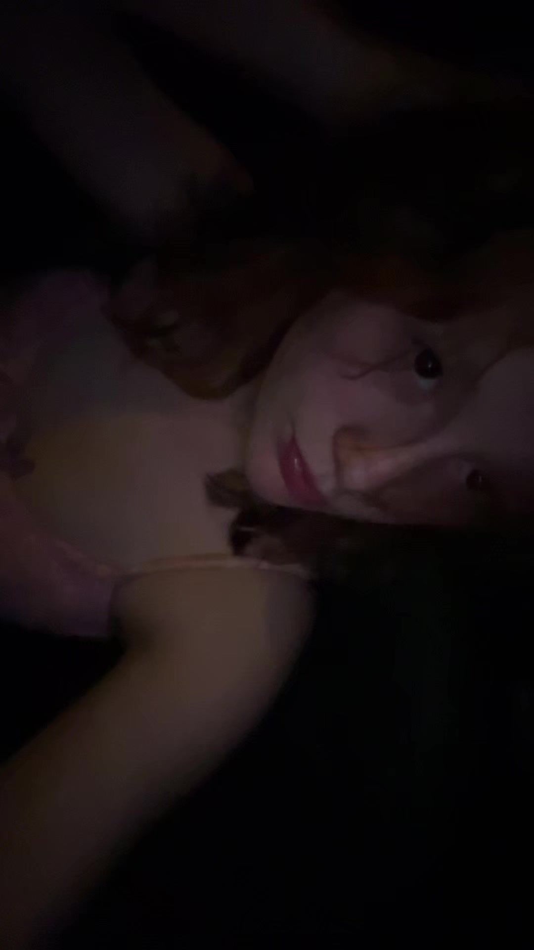 @Livi๐