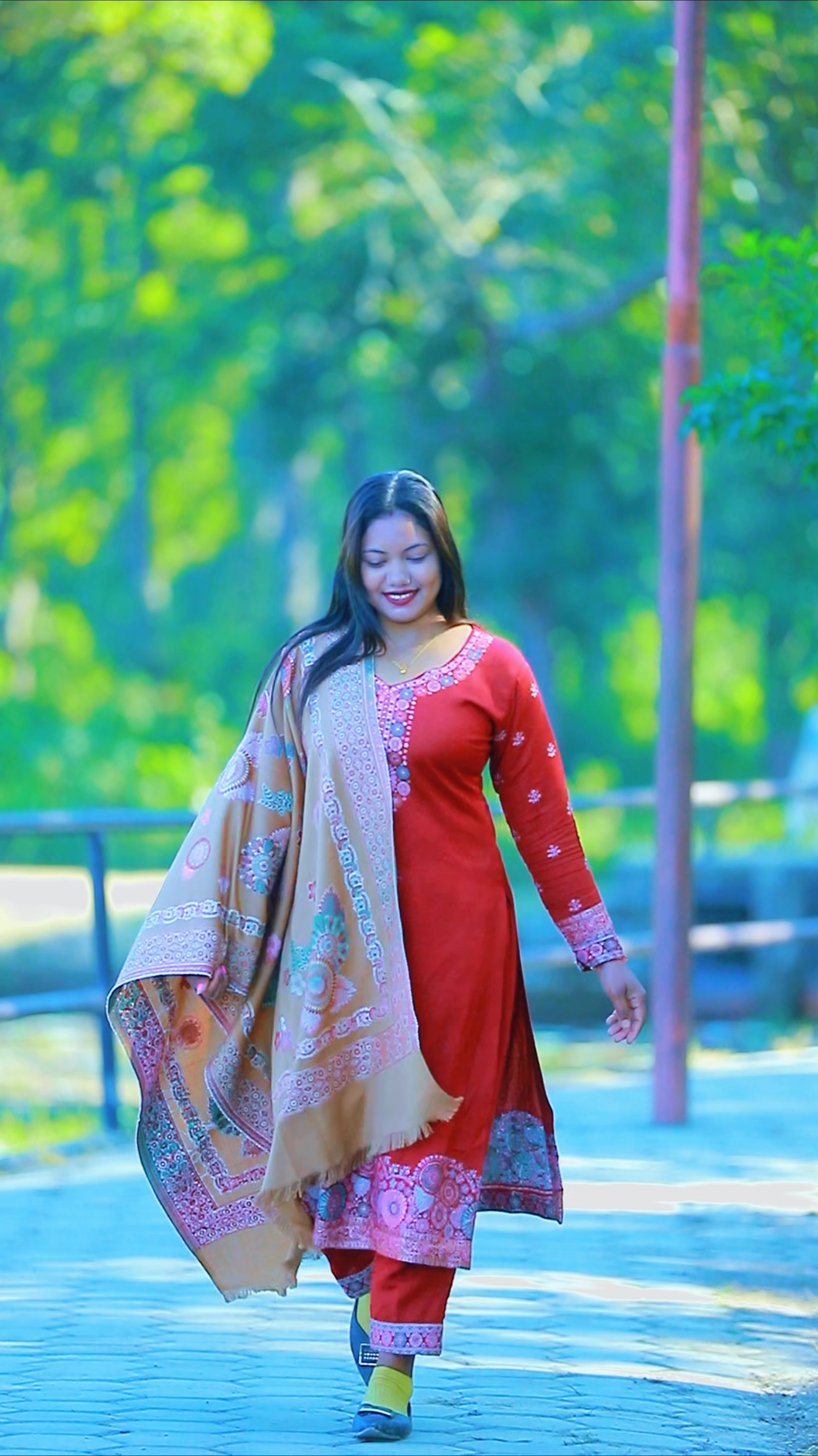 @Ms AaniyaThakur🦋 👑🫰