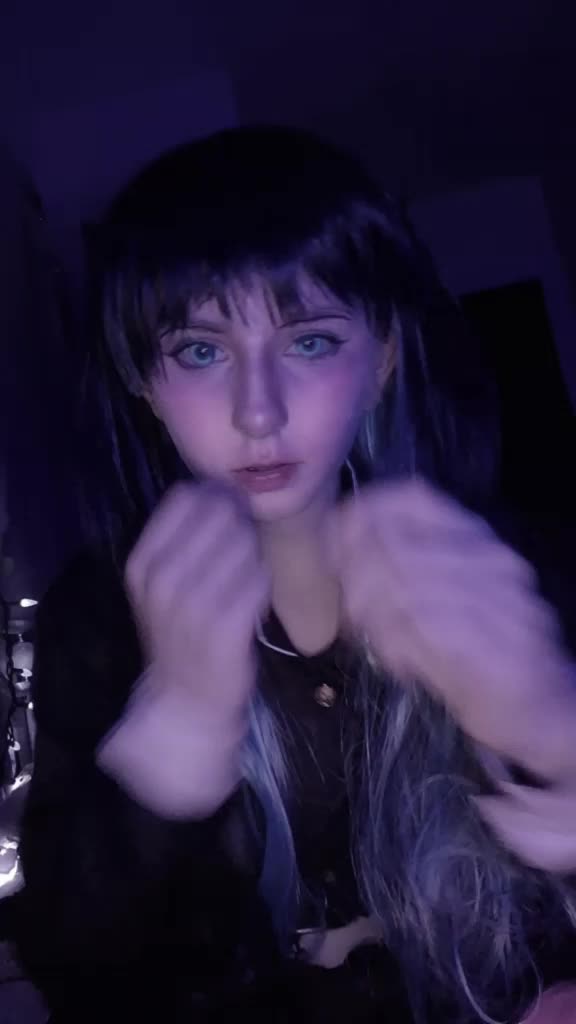 @moon_blossom🌙✨️🌸💫