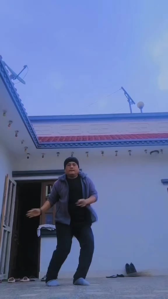 @सुशील तामाङ ( Dancer )
