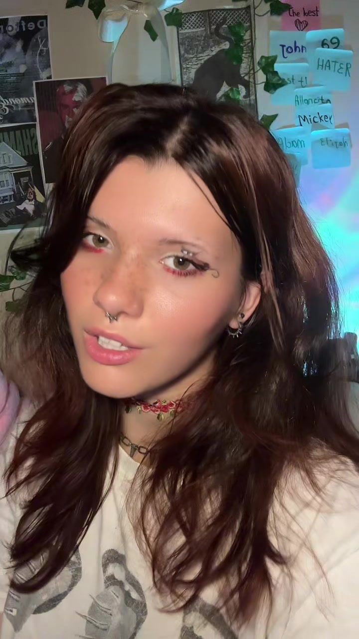 @Roniko🍒
