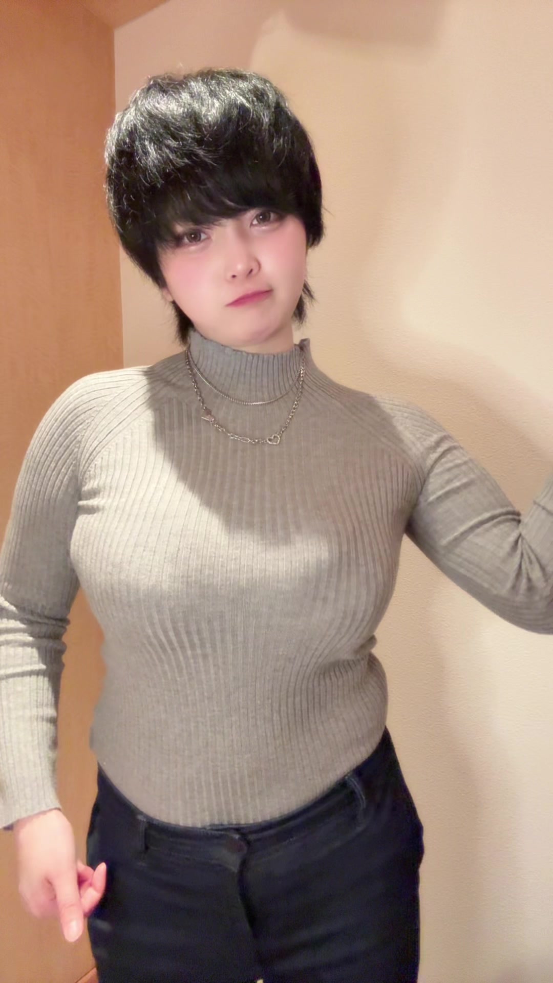 @ボーイッシュみくり🌹🖤