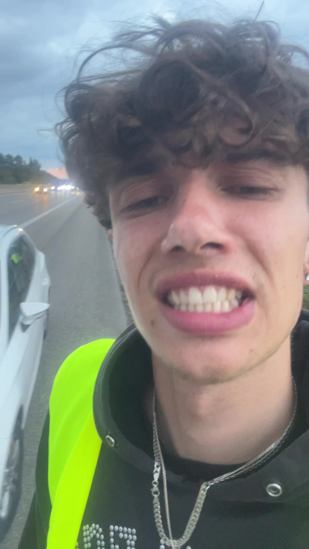 @Ajsb