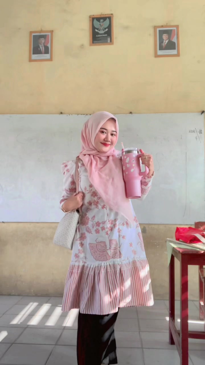 @Bu Vivien 🌸