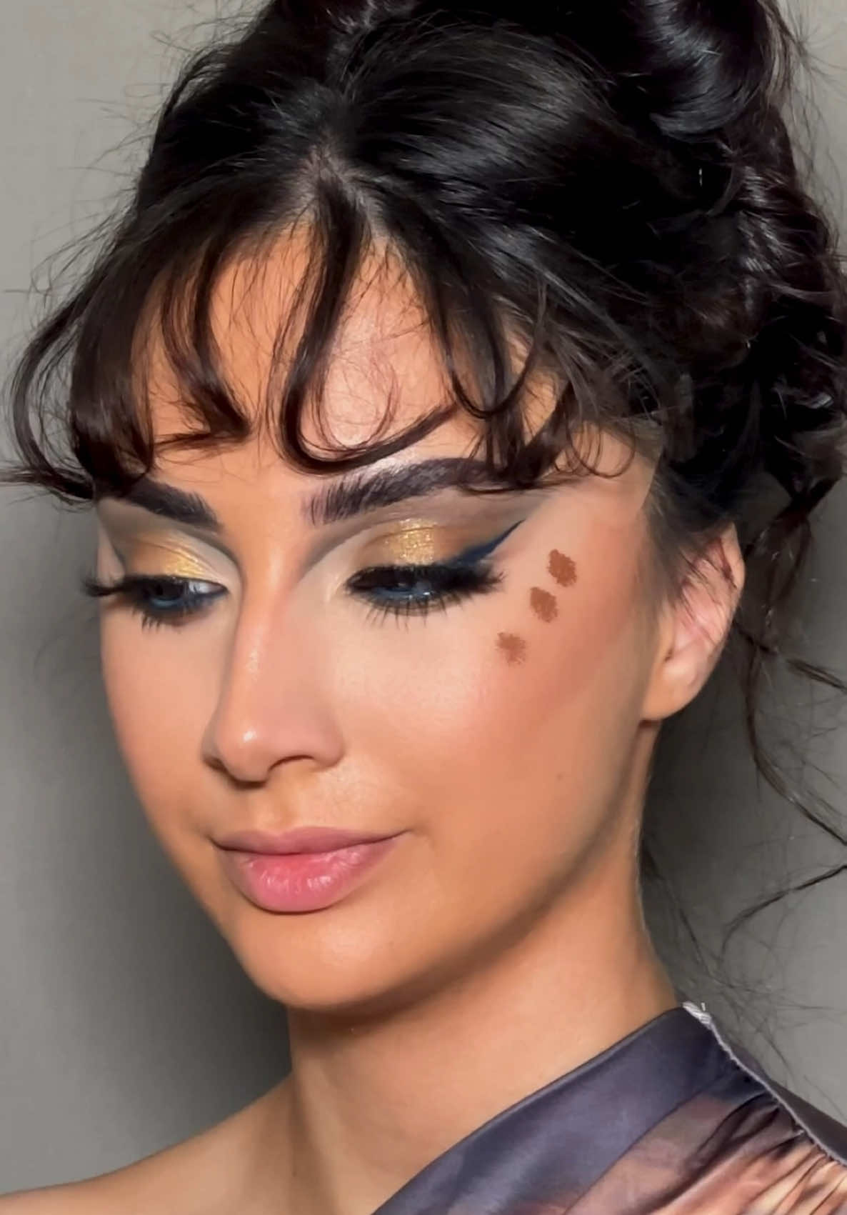 @NeslisMakeup_