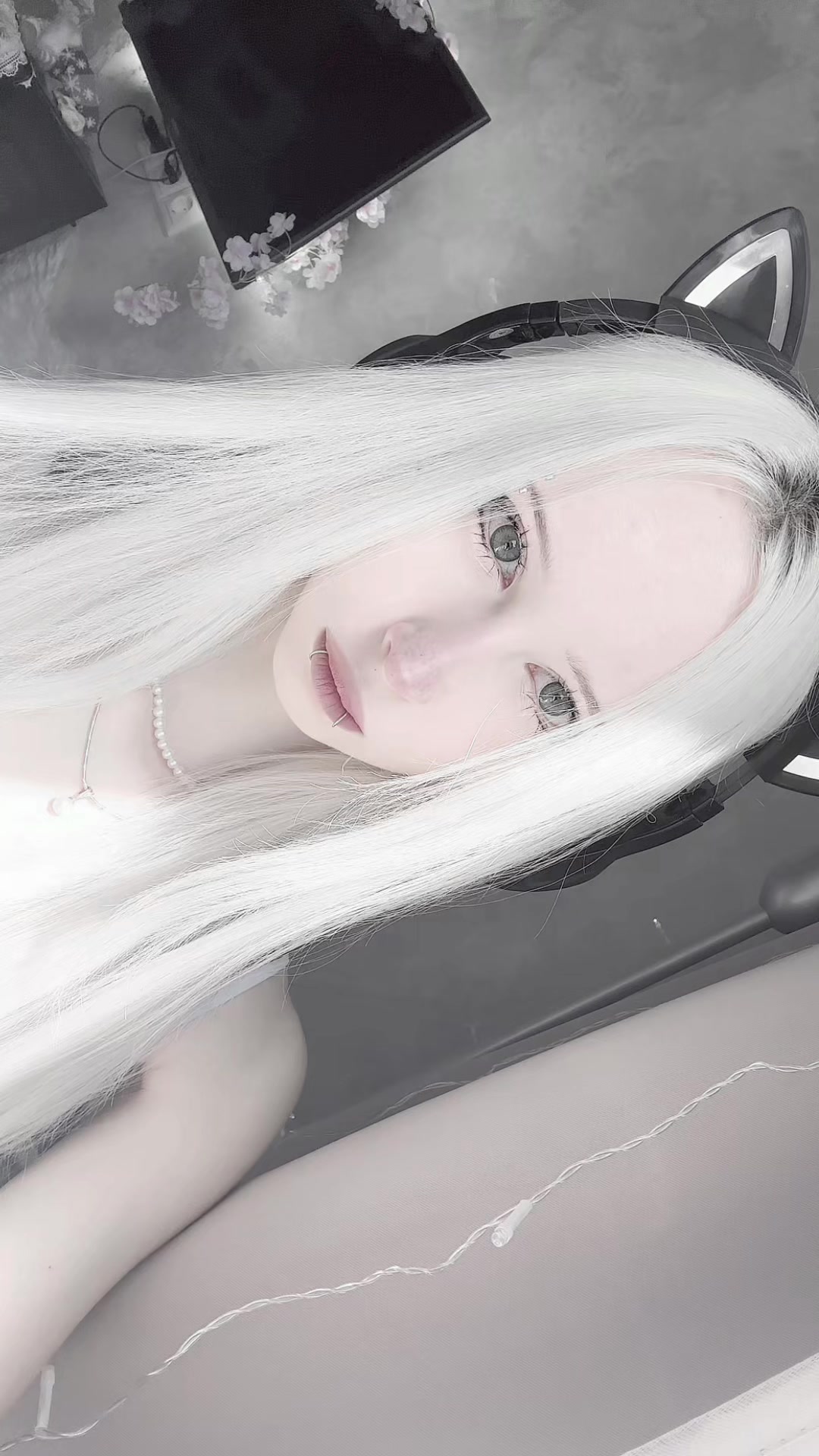 @тгк: empt1nesss