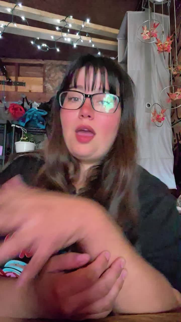 @❤️Sober Queen Kimmie❤️
