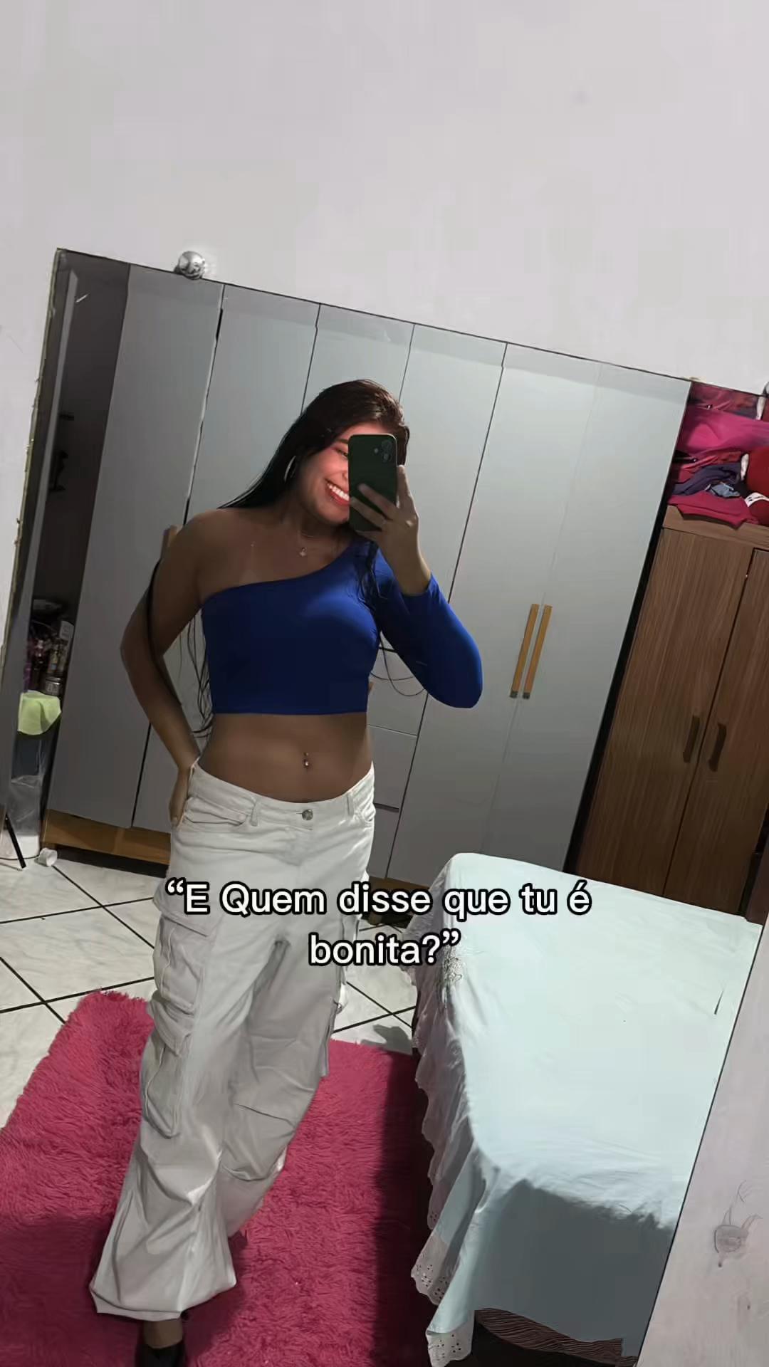@Raquel_hello