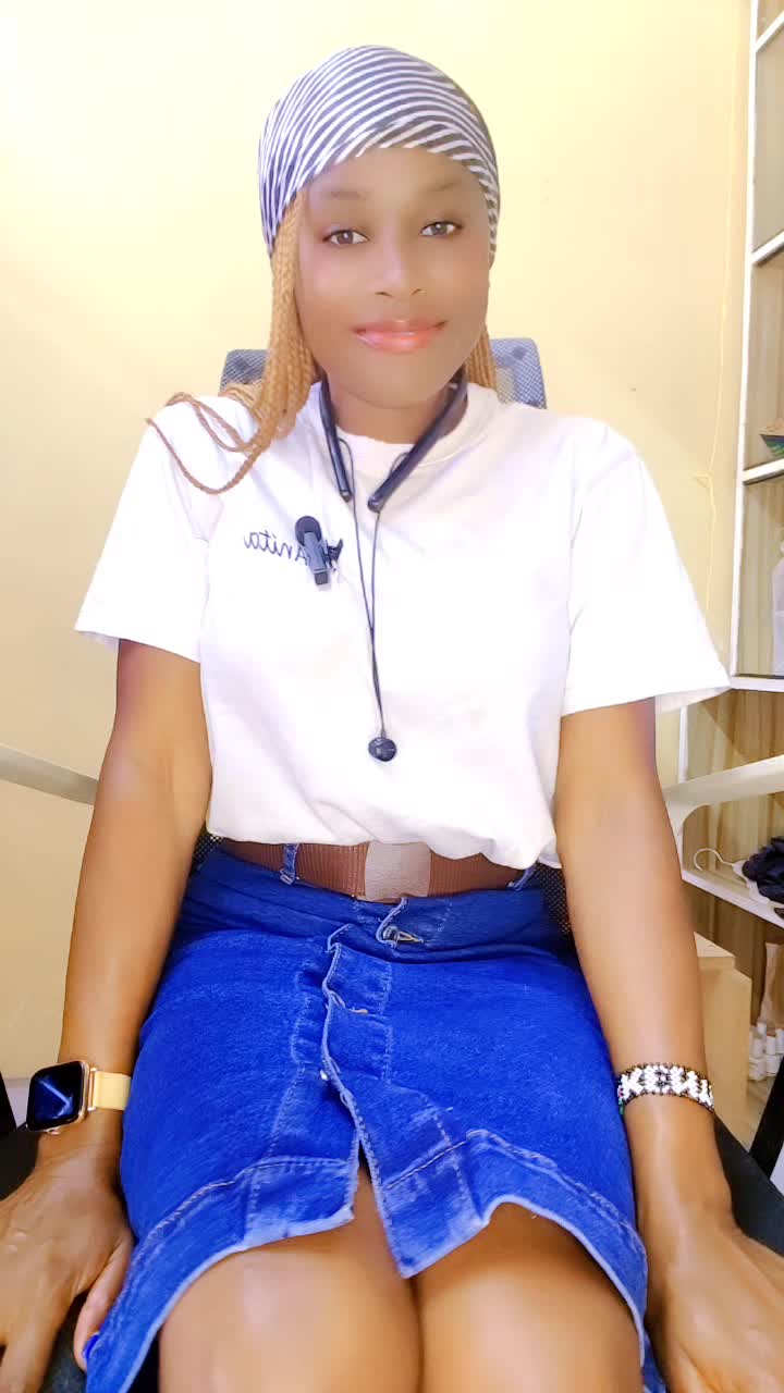 @Anita Anne😍