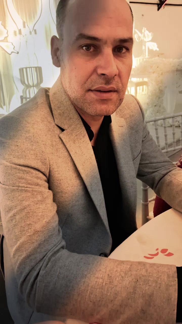 @SADIKOĞLU VİZYON MOBİLYA KAPI