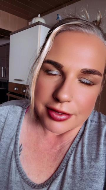 @Blubeemuffin