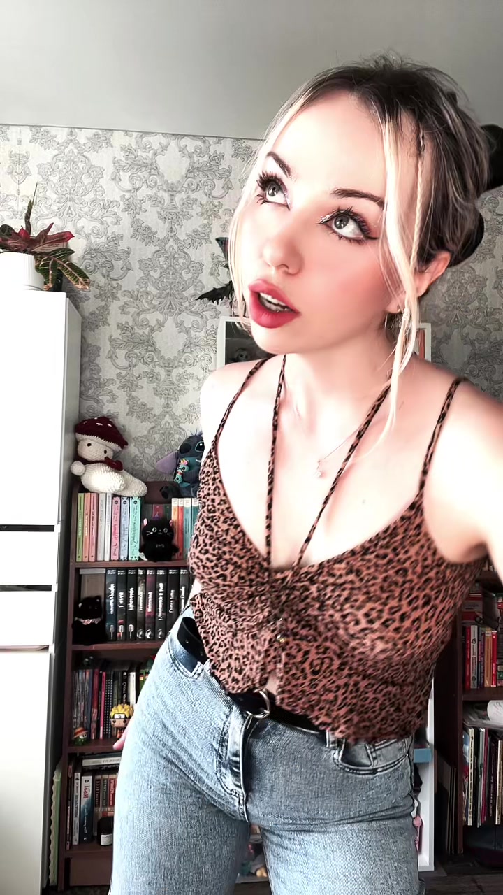 @adelina_schwarz