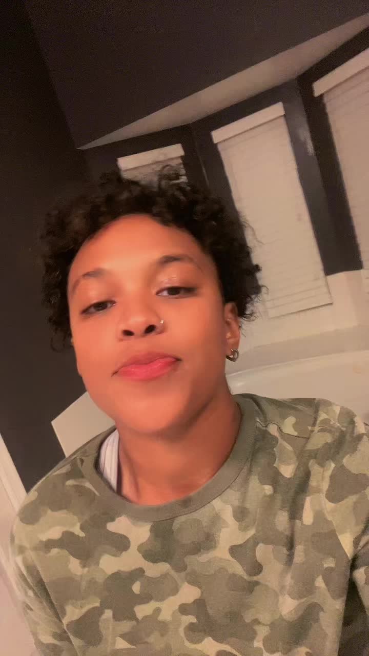 @Briana🏳️&zwj;🌈
