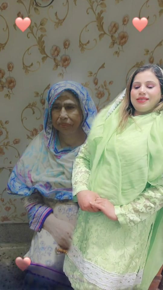 @Munazza Rizvi