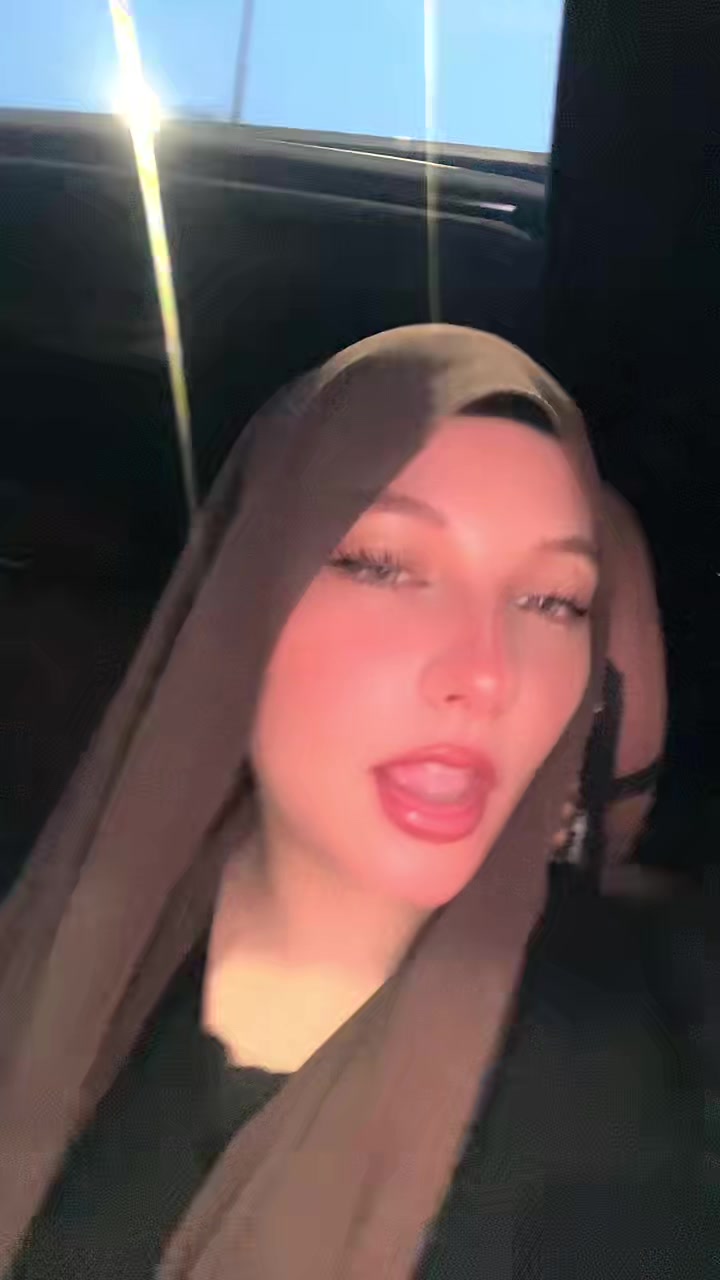 @queenjulia224