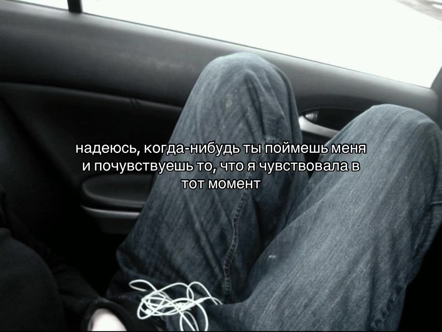 @𝒏𝒊𝒈𝒉𝒕𝒎𝒂𝒓𝒆