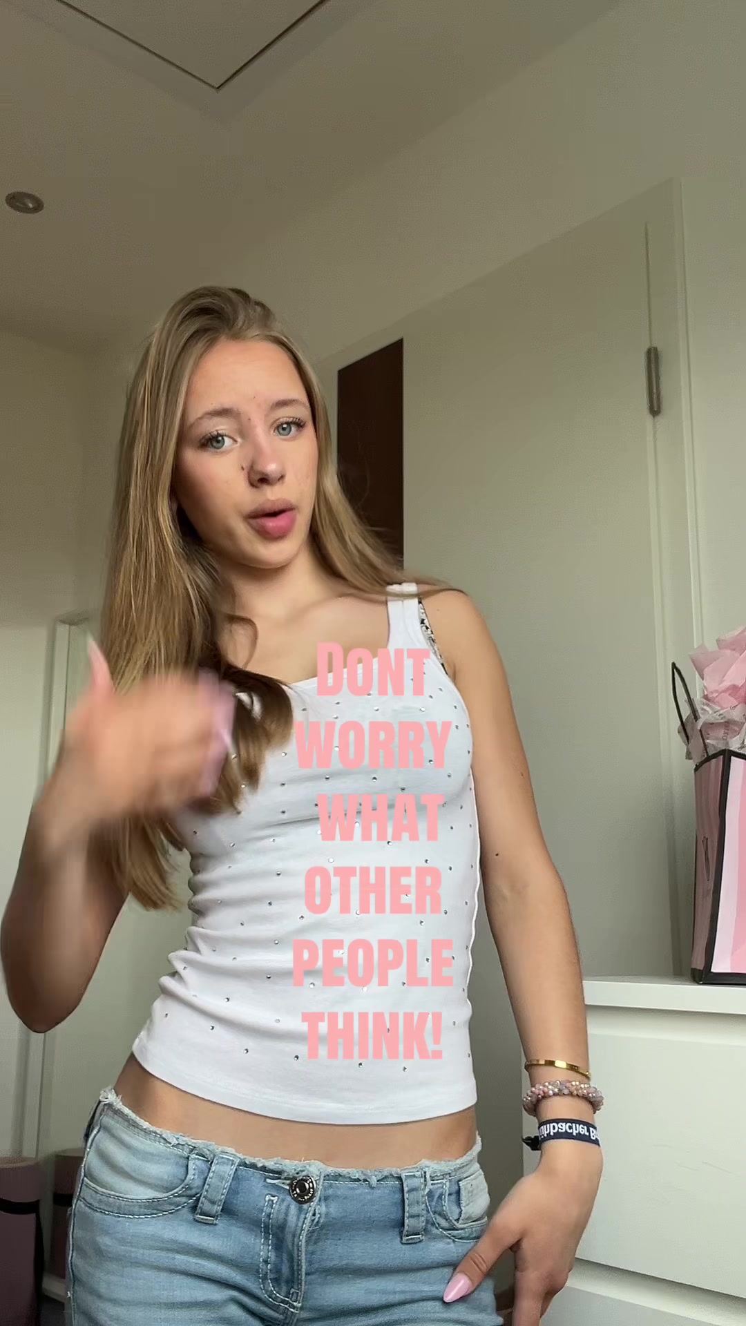 @olivia