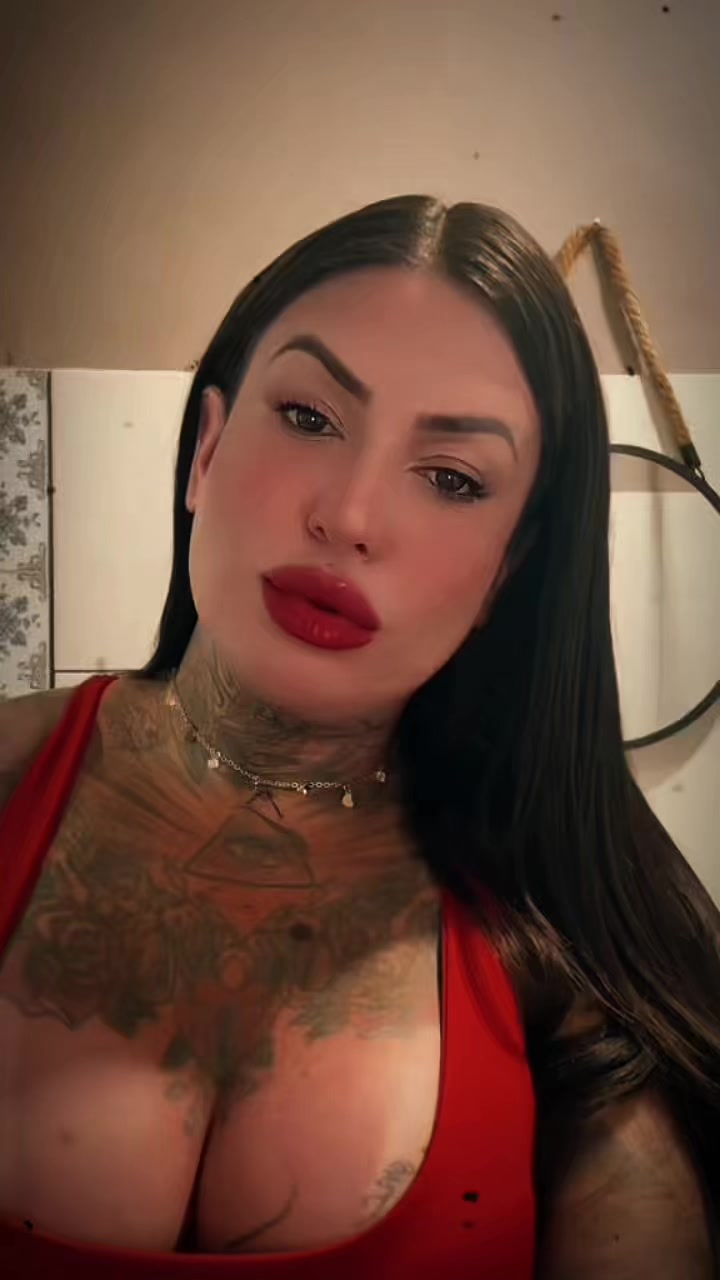 @Ariana L'amour