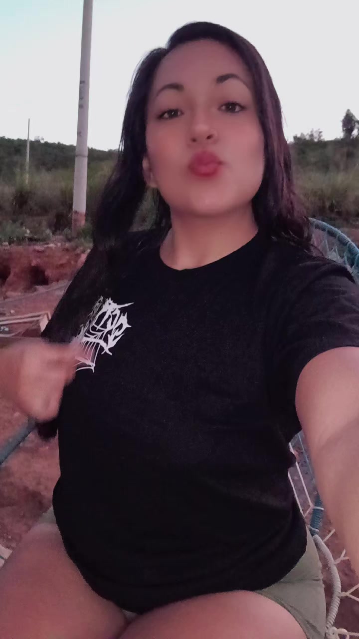 @Negrita🤎🌻