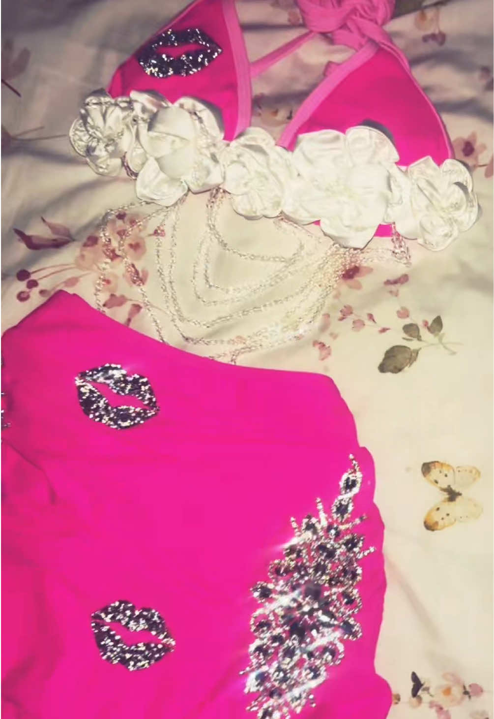 @𝓓𝓲𝓿𝓲𝓷𝓮 𝓓𝓮𝓼𝓲𝓰𝓷𝓼 🎀
