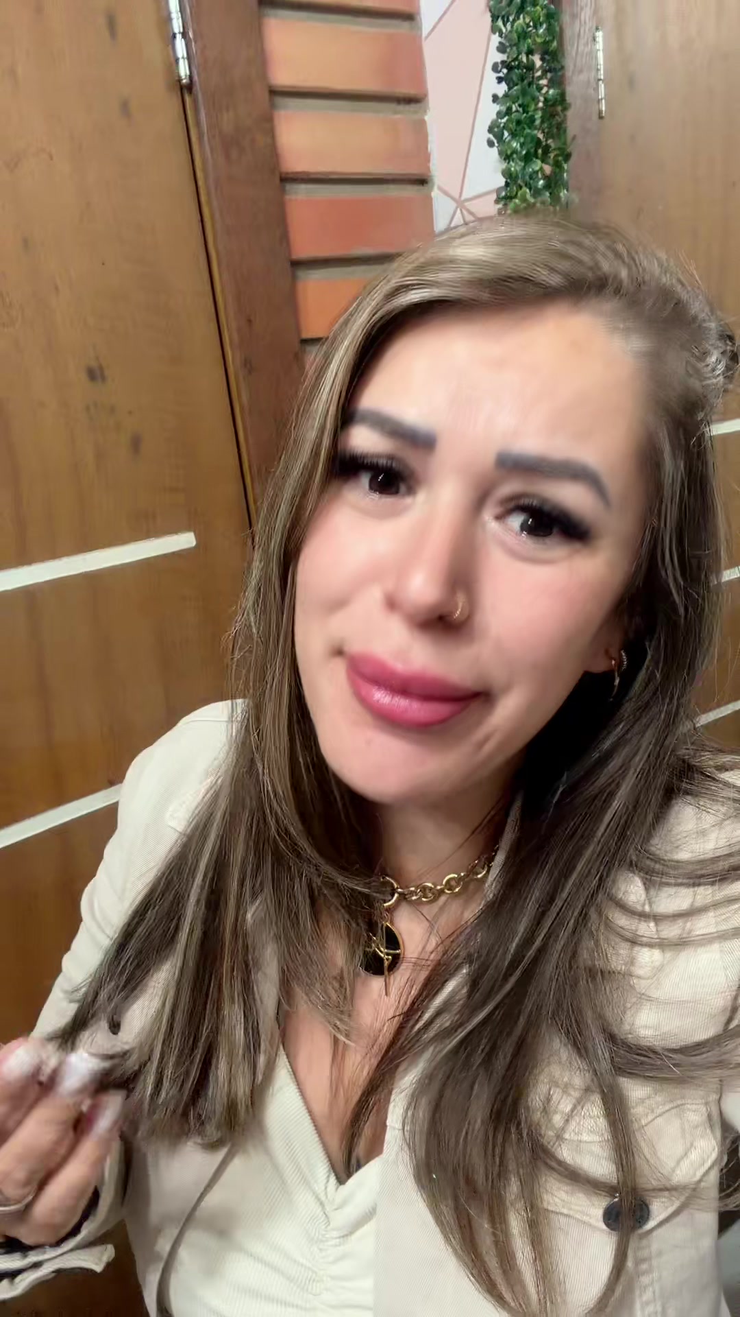 @Viviane